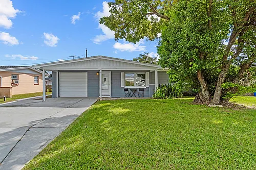 2159 Dixie Garden Loop Photo 1