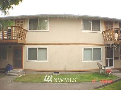 4114 S m photo 1