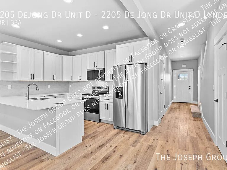 2205 Dejong Dr #D — Photo 11