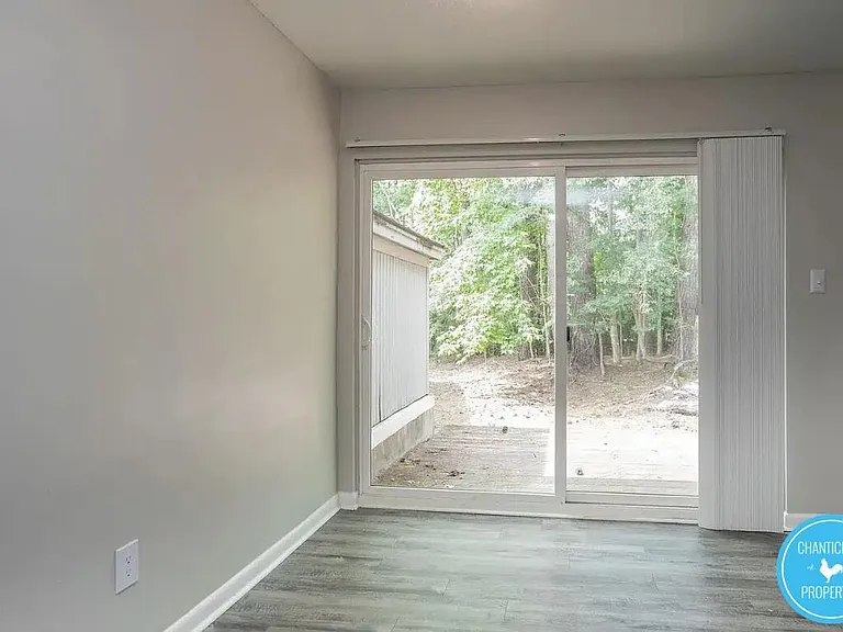 120 Rectory St #63 — Photo 8