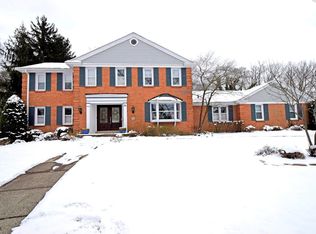 1140 Innercircle Dr, Cincinnati, OH 45240