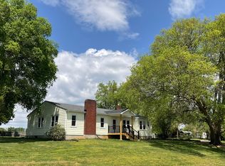 44 Horseshoe Dr, Paris, KY 40361