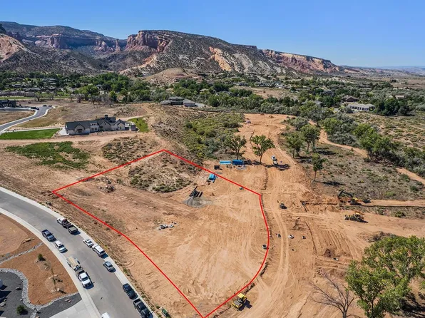 1945 Hidden Hollow Ct, Grand Junction, CO 81507