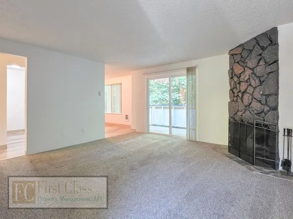 3648 SW Beaverton Hillsdale Hwy APT 15, Portland, OR 97221