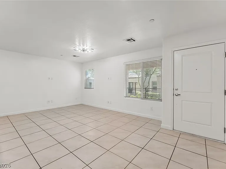 3621 Hestia Ave — Photo 5
