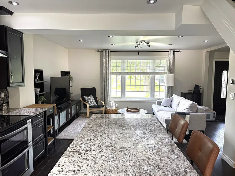 35 Coppermill Dr — Photo 11