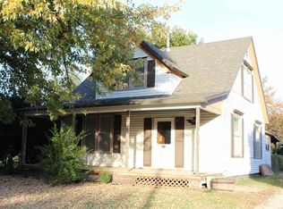 601 N 1st St, Canton, KS 67428