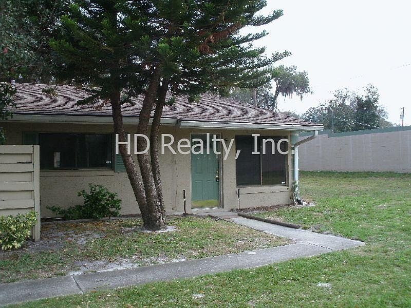 2nd image of 725 Northlake 66 Blvd