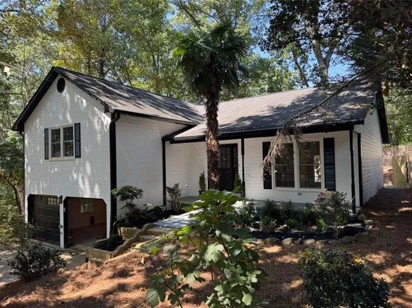 2935 Hamilton Rd, Cumming, GA 30041