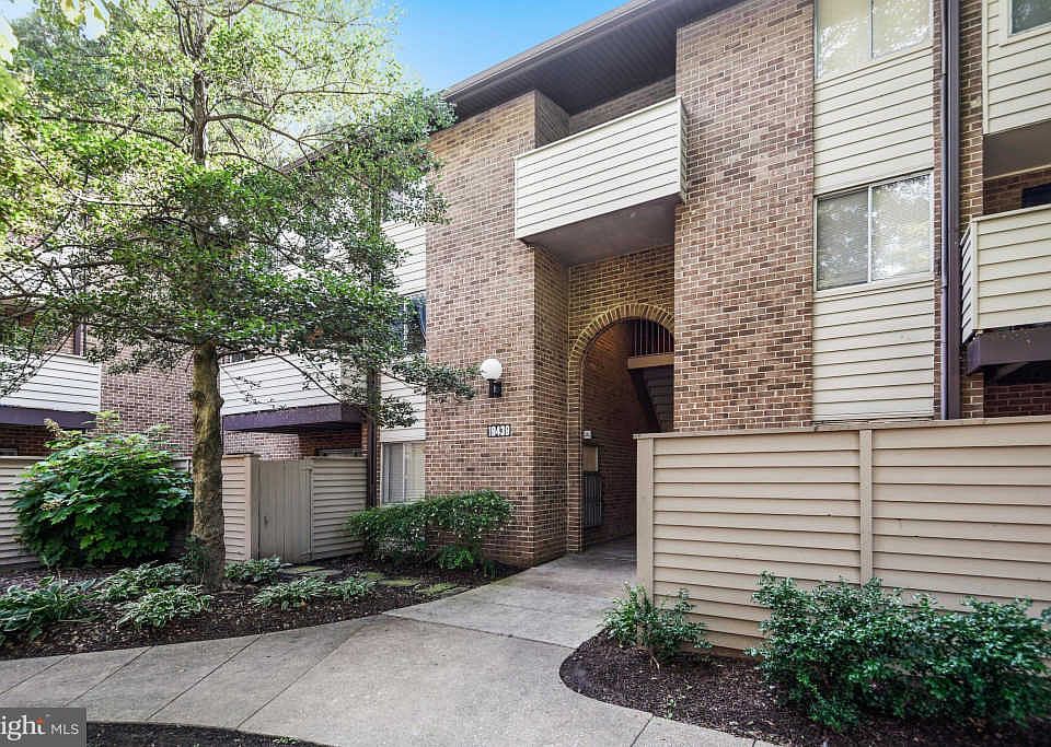 1st image of 19439 Brassie Pl APT 303