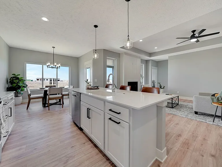 8615 Highview Cir — Photo 8