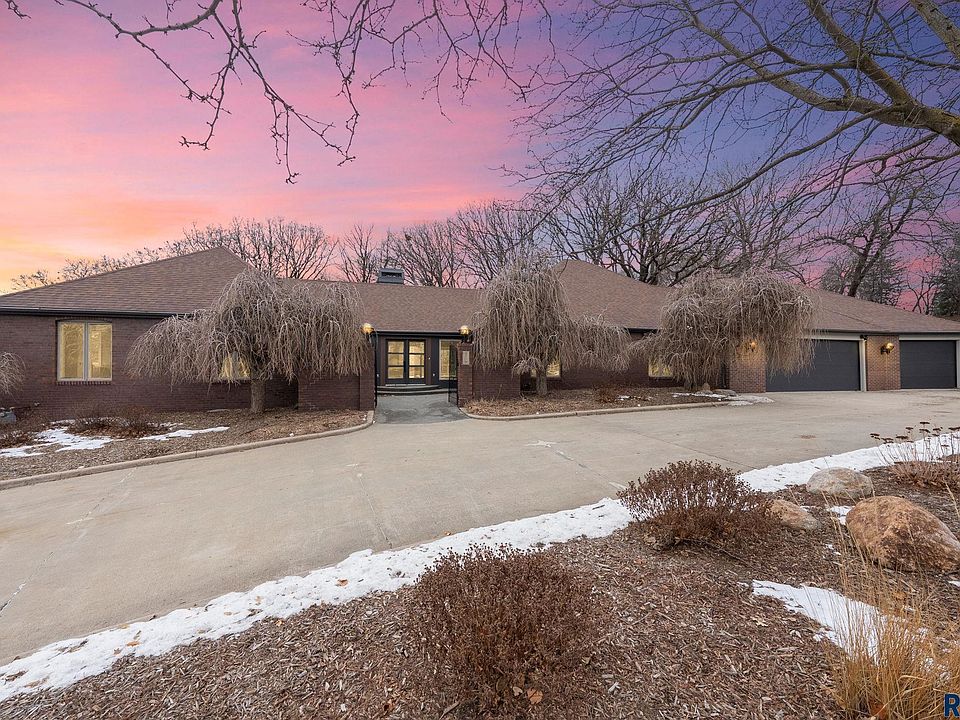 1st image of 1200 E Tomar Rd