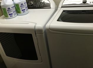 17927 W Winnebago Dr, Grayslake, IL 60030