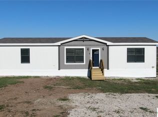 1301 Woodrow Center Rd, Kingsbury, TX 78638