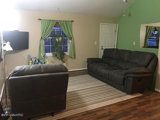 1st image of 601 S Mechanic St