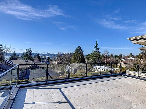 2nd image of 3036 67th Avenue SE