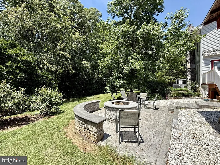 559 Holly Corner Rd — Photo 45