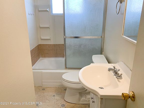 5th image of 2313 E 13th St