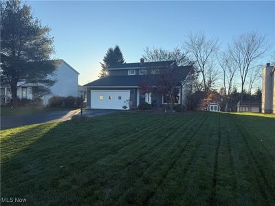1890 Woodgate St, Youngstown, OH, 44515