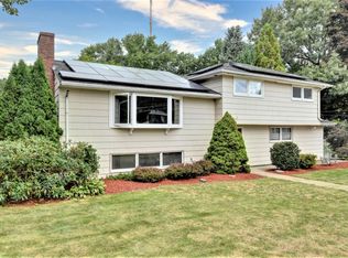 100 Gary Rd, Needham, MA 02494