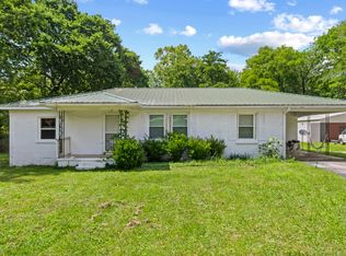 8302 Lawrenceburg Hwy, Mount Pleasant, TN 38474