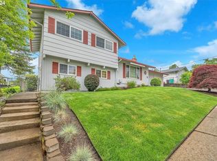 820 NW Cascade Ct #1, Gresham, OR 97030