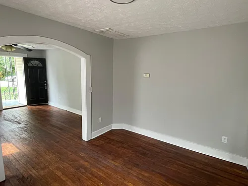 1328 Short St Photo 1