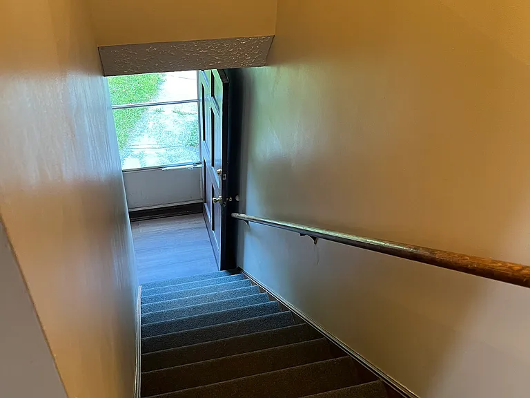 137 Lansing Dr #D — Photo 19