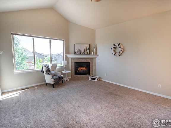 5th image of 2054 Bayfront Dr