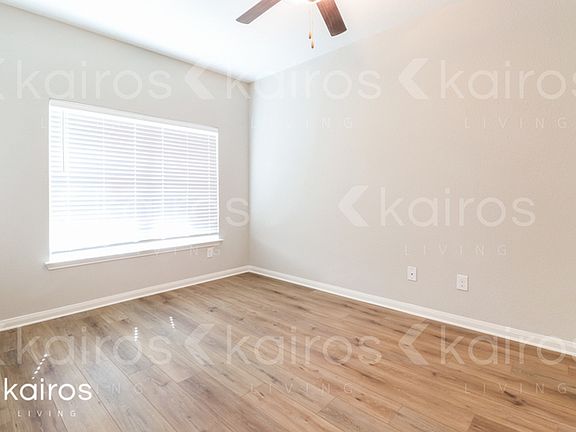 2nd image of 335 Liberty Meadows Dr