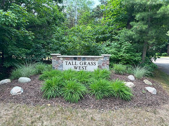 3rd image of 3915 Tall Grass West Ct