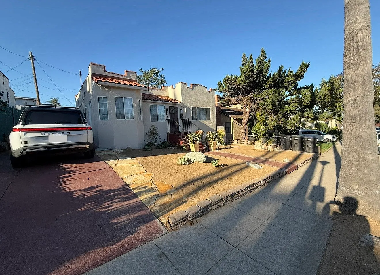 3 bed, 1116 sqft, $4,495 — Photo 1