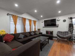 7366 128a St, Surrey, BC V3W 7G9