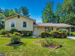 915 Allan Rd, Rockville, MD 20850