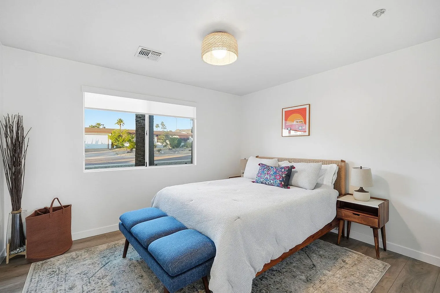3 bed, 2.0 bath, $11,212 — Photo 4