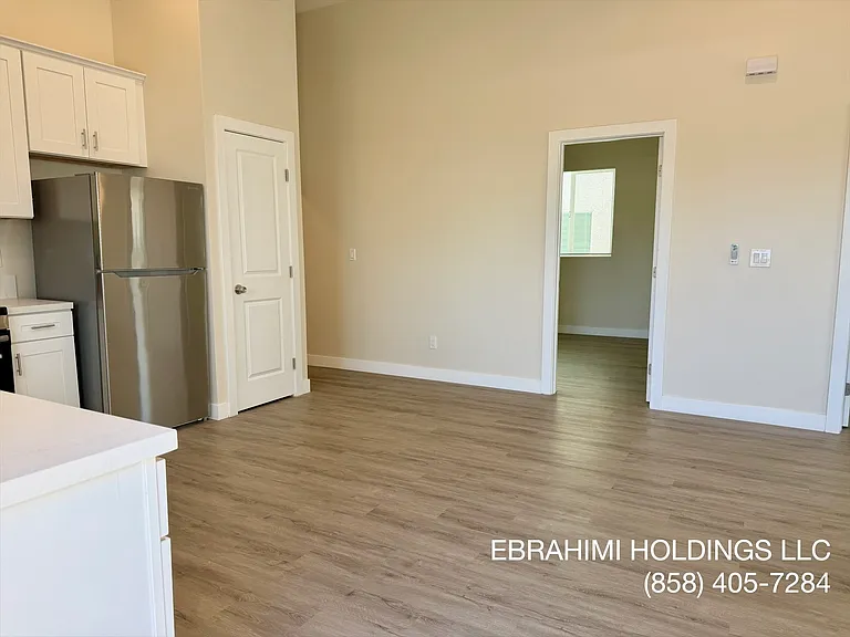 2976 National Ave #1 — Photo 7