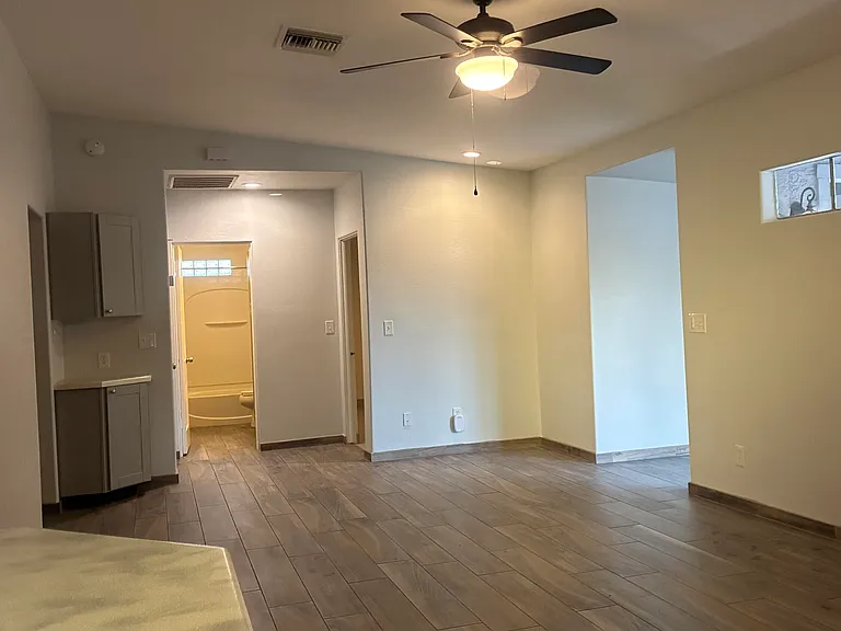 2336 W Orange Dr — Photo 7