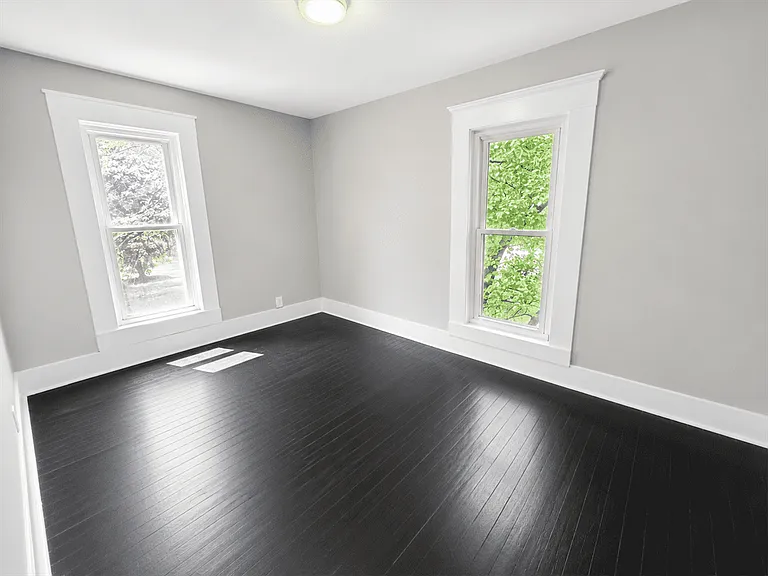 604 Homewild Ave #2 — Photo 4