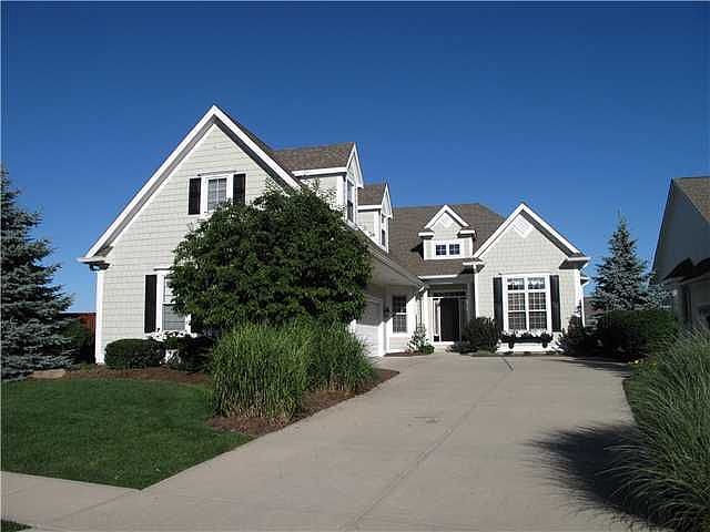 11090 Peppermill Lane.