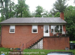 812 Saint James Cir, Charlottesville, VA 22902