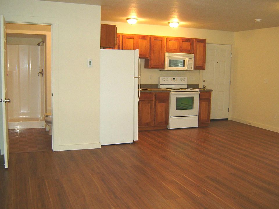 1st image of 1920 S 14th St W APT B