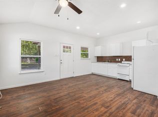 1413C Egypt St, Houston, TX 77009