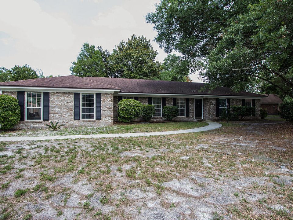 1st image of 2326 Stonebridge Dr