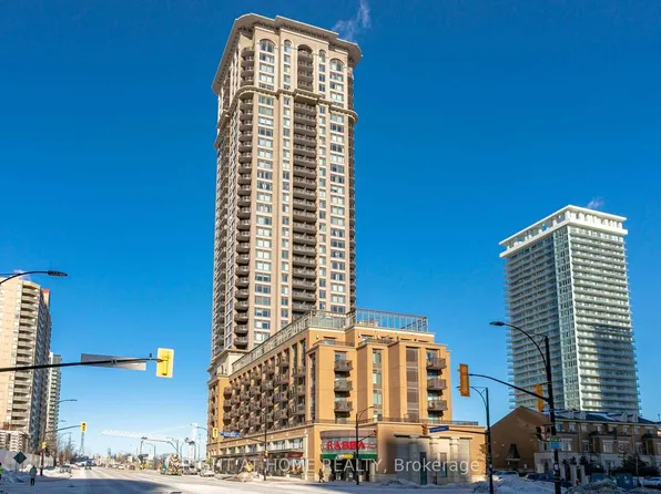385 Prince Of Wales Dr, Mississauga, ON