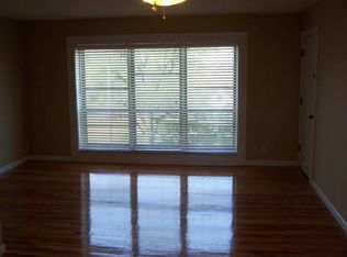 12575 Old Tesson Rd APT D, Saint Louis, MO 63128