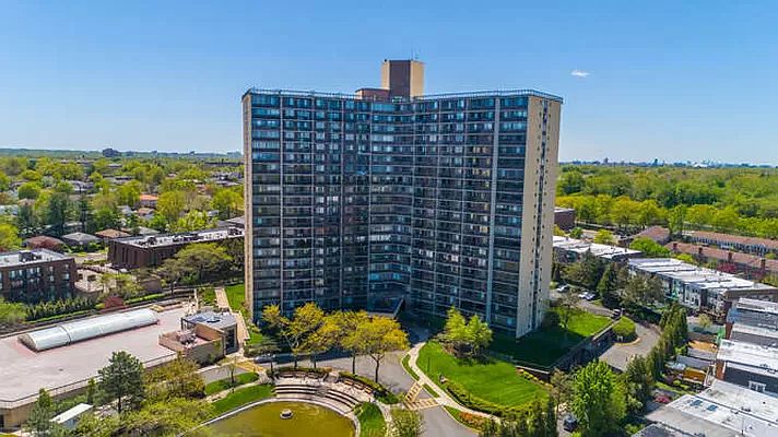 1st image of 1 Bay Club Dr APT 9X