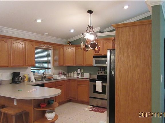 4th image of 1146 Washington Blvd NE