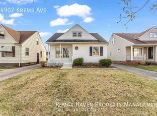 14902 Krems Ave, Maple Heights, OH 44137