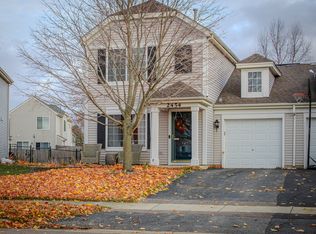 2454 Roxbury Ln, Montgomery, IL 60538