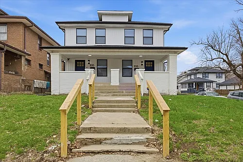 1036 N Parker Ave Photo 1